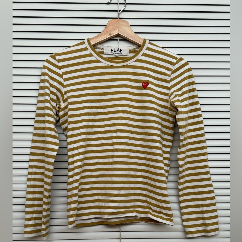 Play by Comme Des Garçon long sleeve t - size small